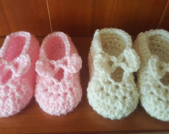 Baby booties, 2 pairs of babygirl booties, babygirl booties, pink booties, Mary Jane baby shoes, 0-3 months baby booties