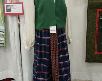 Ranka - Latvian Folk Costume
