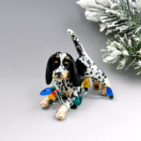 blue tick hound figurine