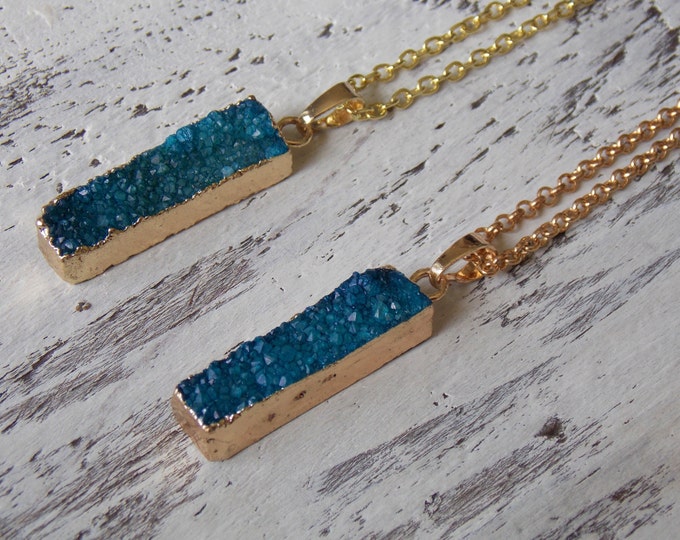 Druzy Necklace Rectangle Druzy Bar Necklace Gold Edged Druzy Jewelry Blue Color Stone Gold Edged Druzy Jewelry Mineral Boho Necklace