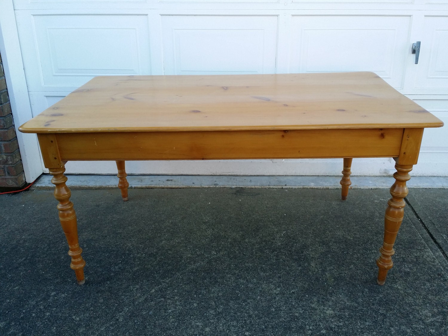 Antique Pine Harvest Table, 100 Years Old Plus. ..A BEAUTY ! Haute Juice