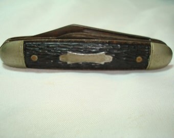 1945 to 1955 HAMMER Brand Two Balde Pocket Knife.