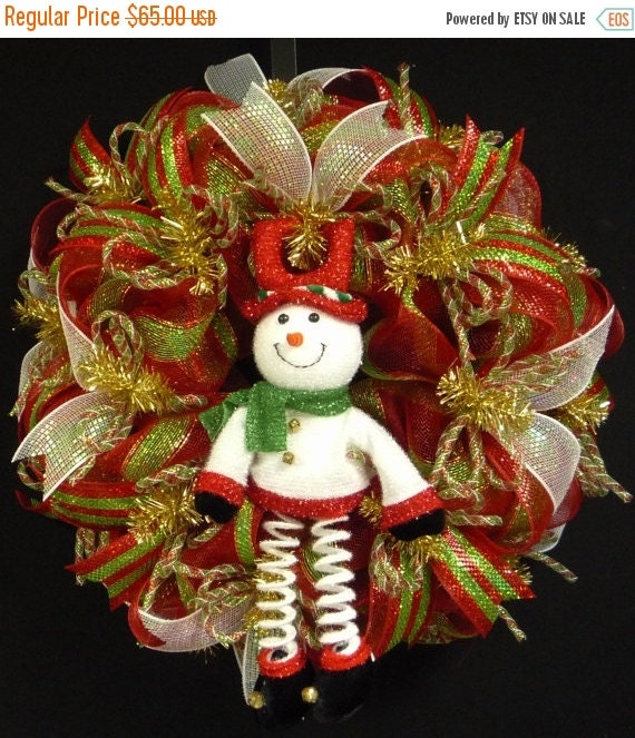 END of YEAR SALE Christmas in July, Christmas Wreaths, Snowman Wreath, Christmas Wreath, Red Green White Wreaths, Poly Mesh Wreaths (1296)