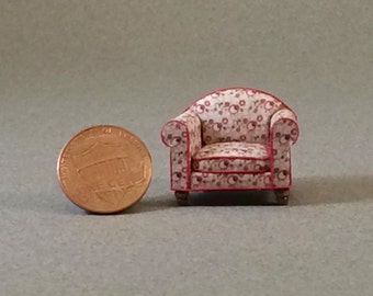 Quarter Inch Scale Furniture - Overstuffed Style Chair