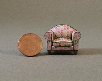 Quarter Inch Scale Furniture - Overstuffed Style Chair