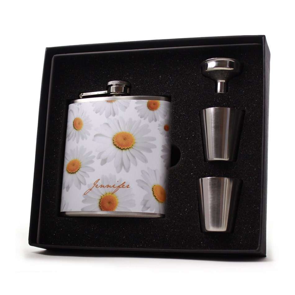 Personalized Flask Hip Flask for Women Daisy 6oz Liquor