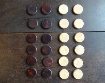 Alte englische hölzerne Entwürfe Dame Spielsteine Token Scheiben ca. 1960-70 an Bord / English Shop