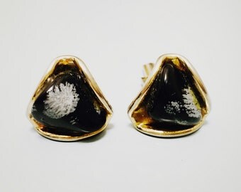 Vintage 1970s Gold with Black & White Swirl Stone Cuff Links
