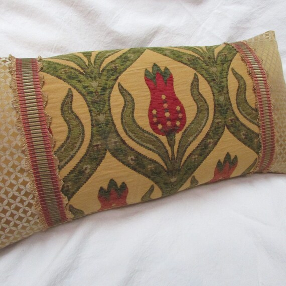 DECORATIVE PILLOW lumbar 11x22 includes insert