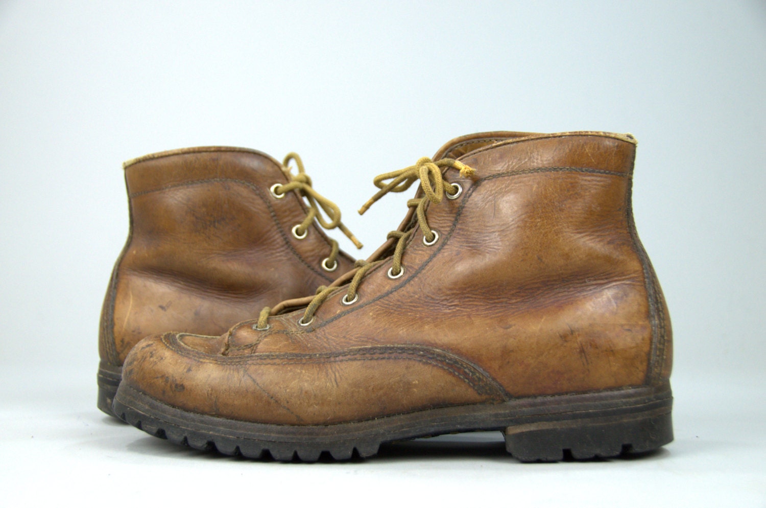 70s Italian Hiking Boots Heavy Duty Leather Mountaineer Lace
