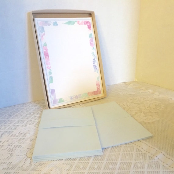 Writing stationery paper with envelopes image