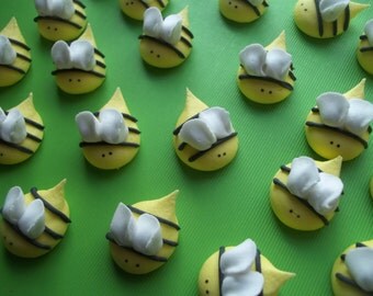 Royal icing bees -- Edible handmade cupcake toppers cake decorations (12 pieces)