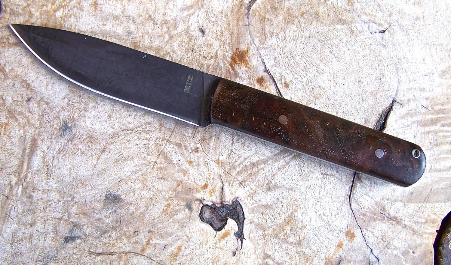 Custom Primitive Mountain Man Knife Hunting Knife with Walnut