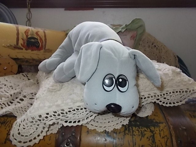 pound puppies gray