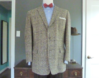 RARE Vintage Late 1940s - Early 1960s Gray Tweed 3 Patch Pocket Trad / Ivy League Sack Jacket 44 R. Made in USA.