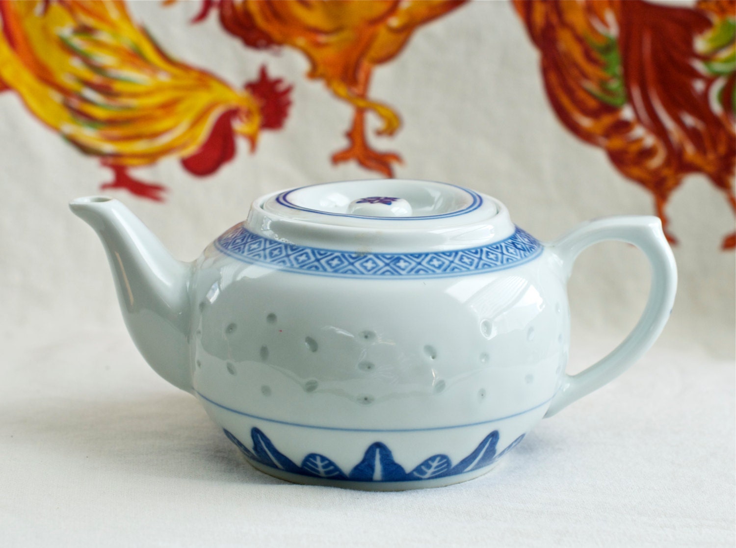 Vintage Chinese rice grain teapotChinese tea by 180degreesvintage
