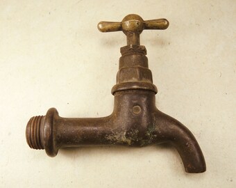 Vintage Brass Water Faucet - Home Decor - Antique Brass Water Faucet