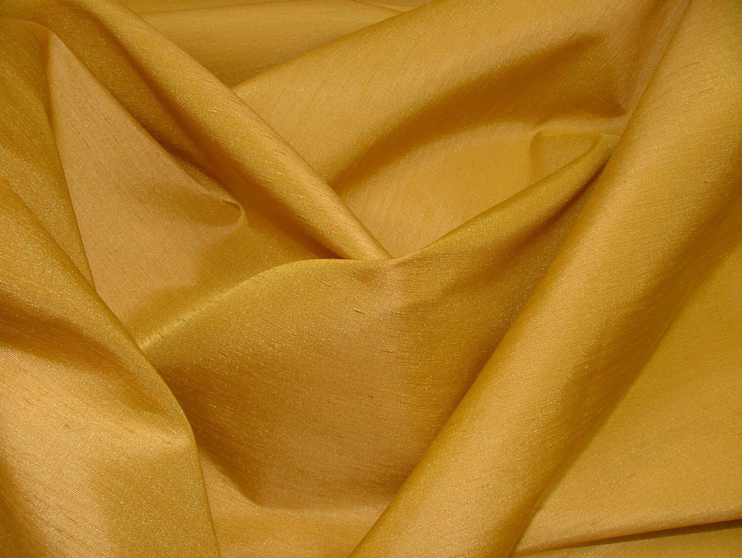 bright-gold-milan-faux-slub-silk-fabric-suitable-wedding