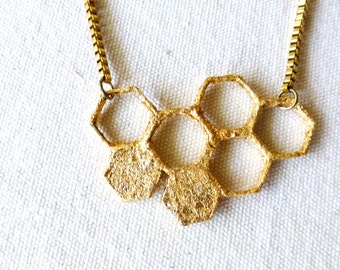 Honeycomb Colar