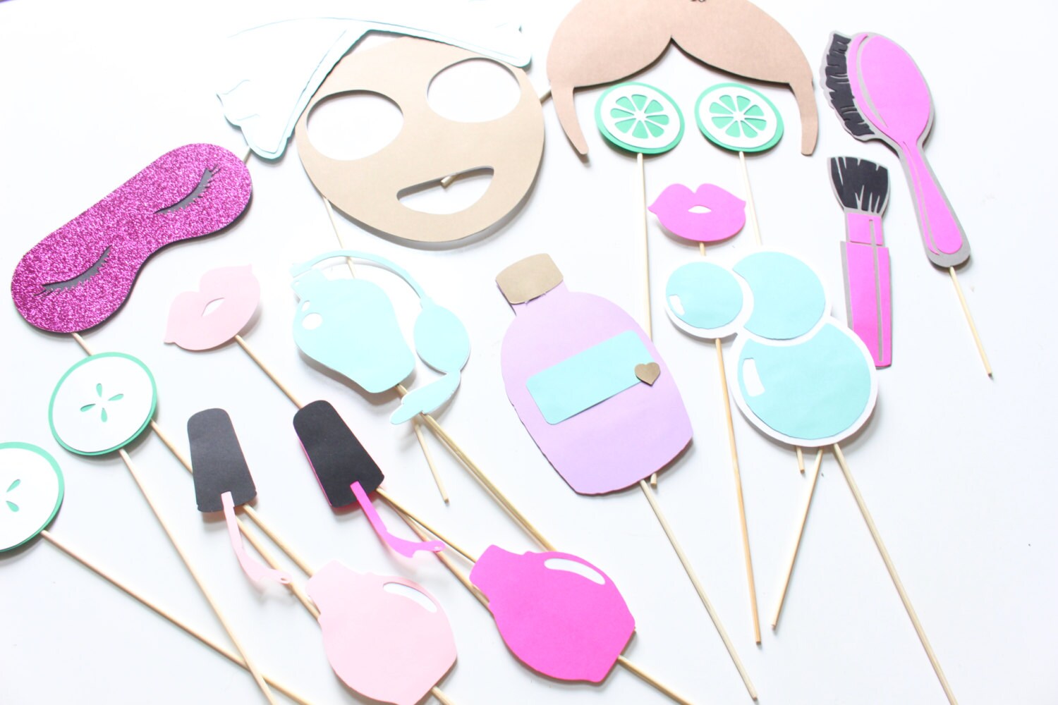 17pc Spa Day Photo Booth Props/Spa Day/Spa by ThePartyGirlStudio