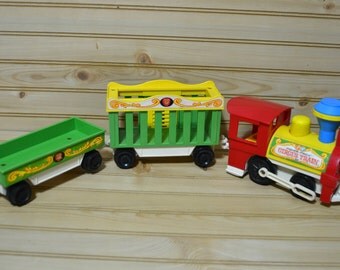 Vintage Fisher Price Circus Train Flat Car Lion Car Engine 1970s