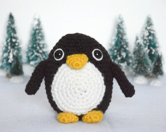 PATTERN: Penguin Crochet Pattern - amigurumi, stuffed animal, winter