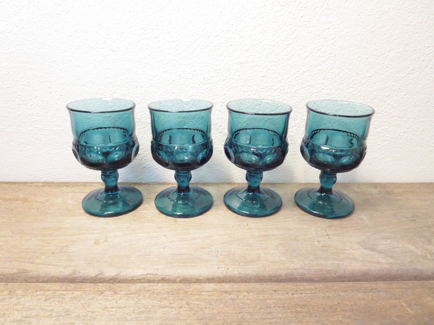 Vintage Blue Glasses / Blue Cordials / Blue Sherry Glasses