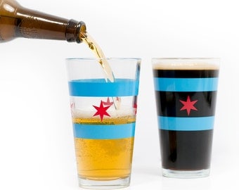 Chicago Flag Pint Glass - Chicago-themed gift, Chicago keepsake, Chicago souvenir