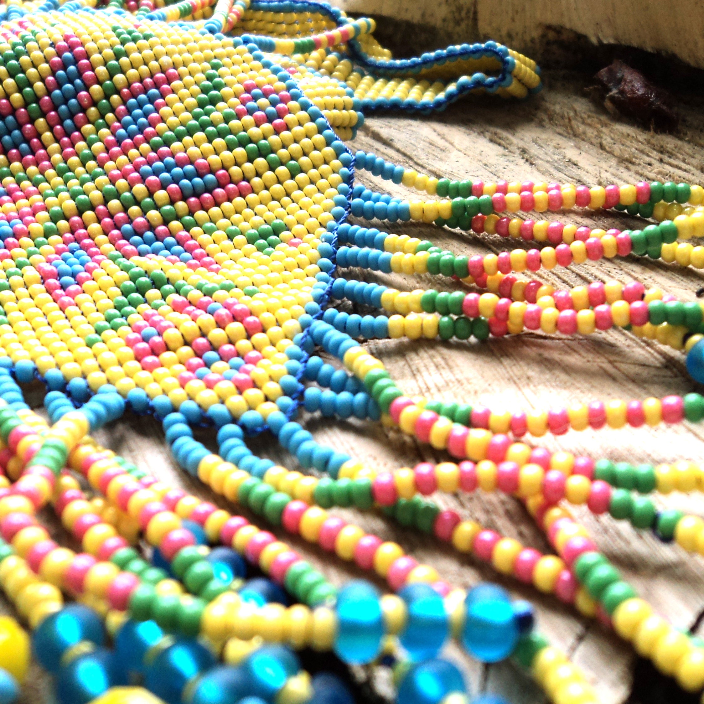 NikasHandmade - Unique jewelry and home decor made of beads