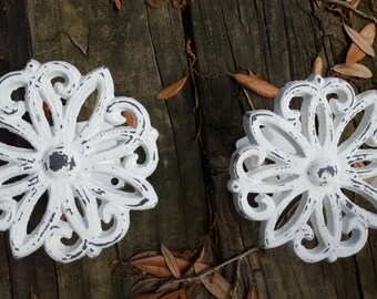 On Sale! 2 Metal Curtain Tie Backs/ Curtain Tiebacks/ Curtain Holdback/ Drapery Tieback/Shabby Chic Window/ FREE MATCHING NAILS/Curtain Hook