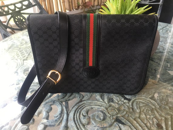 Vintage Gucci Messenger Crossbody Bag