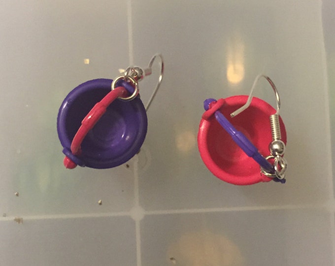 Mini Pail earrings (pink and purple)