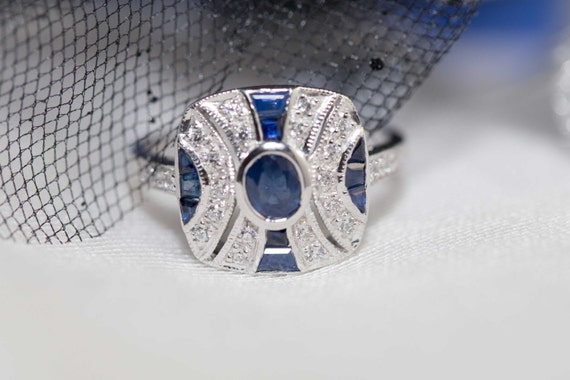 Art deco pattern sapphire and silver ring 1920s design / art