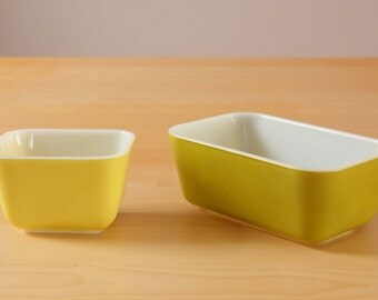 Pyrex Refrigerator yellow 501 and verde 502