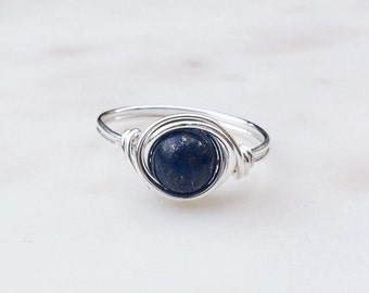 Lapis Lazuli Ring, Wire wrapped ring, Blue stone ring, Sterling Silver ring, Blue gemstone ring, Natural Stone ring, Wire ring, Gift