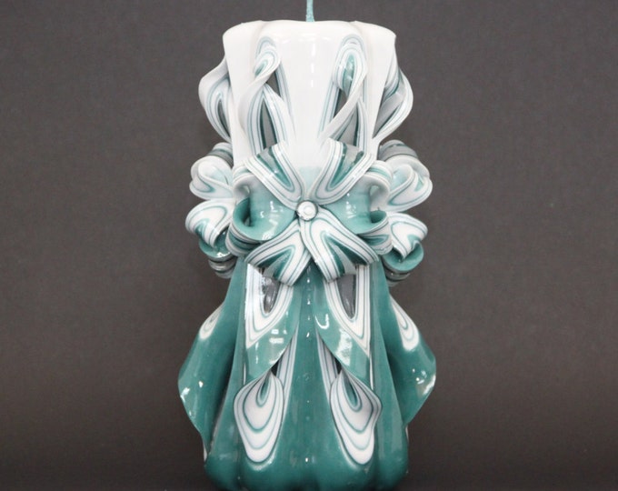 Cool Christmas presents, Ribbon Candy, Carved Candle, White Candle with Turquoise, Cool Christmas gift ideas, Holiday Candle, Cool presents
