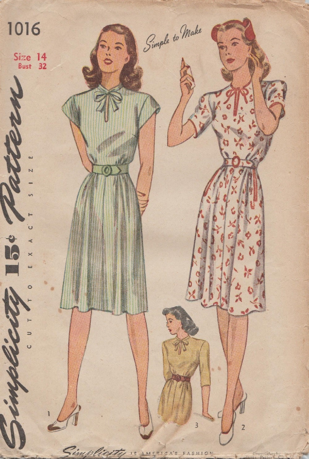 Vintage 40s Sewing Pattern / Simplicity 1016 / Dress / Size 14