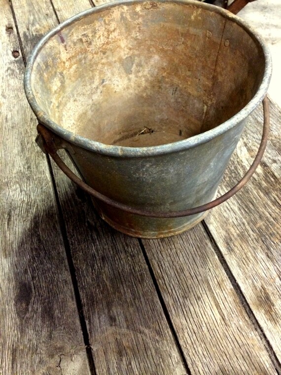 Vintage Galvanized Pail Antique Metal Pail with Iron Handle