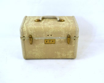 Vintage 1950s Samsonite Tan Marbled Train Case, Make Up Case, Lingerie, Travel, Storage