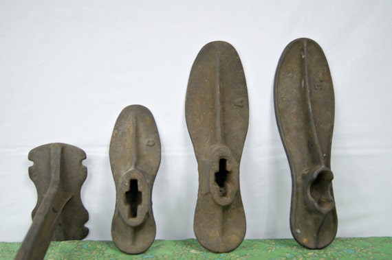 antique-cast-iron-shoe-forms-cobbler-s-tools-cast-iron