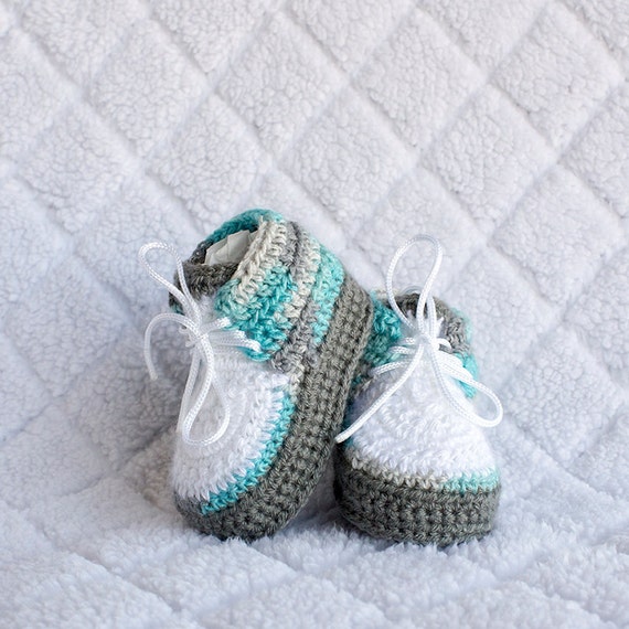 Crochet Baby Boy Booties. Soft sole baby boy shoes Newborn