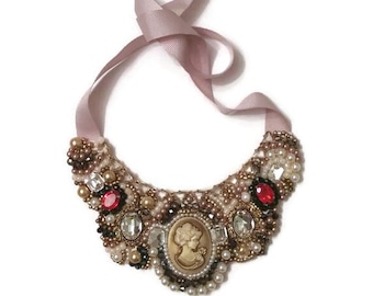 Vintage Cameo Necklace, Cameo Necklace, Vintage Pearl Necklace, Pearl Statement Necklace, Pearl Bib Necklace, Bib Statement Necklace