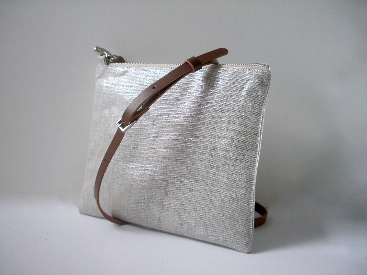 Crossbody Purse in Metallic Silver Linen CrossBody Bag