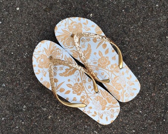 Gold Flip Flops,Bridesmaid Gift,Wedding Shoes,Reception Shoes,Wedding Flats,Bridal Party Gift,Floral Flip Flops, Rose Gold Flats,Beach,Bride