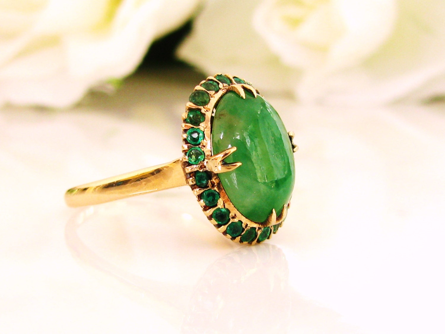 Exquisite Vintage Jade & Emerald Ring 14K Yellow Gold Filigree