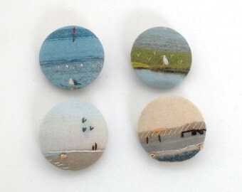 Embroidered brooch, textile brooch