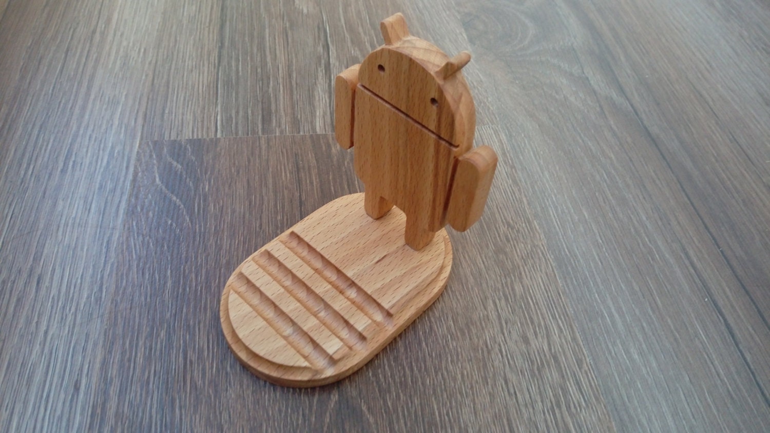 Wooden phone holder Android robot / phone stand