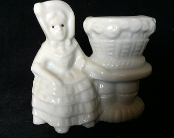 Little Miss Muffet Toothpick Holder