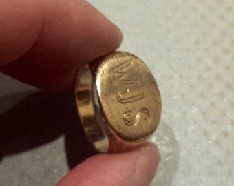 10K Yellow Gold Signet Ring, Size 8