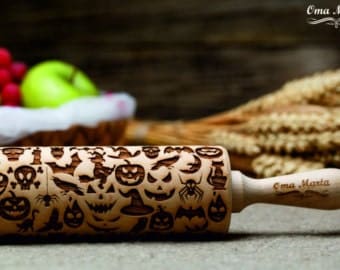 Halloween embossing Rolling Pin. Wooden Rolling Pin. Engraved Rolling Pin with Halloween Pattern.Gift for kids.Wooden gift.Halloween decor